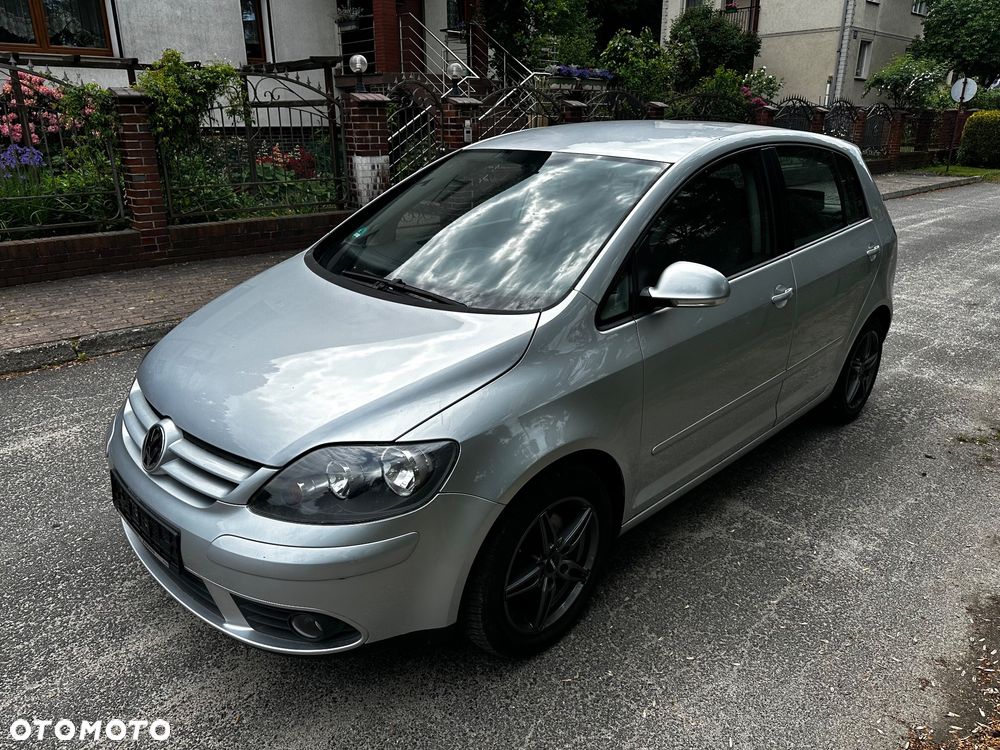 Volkswagen Golf Plus 1.6 FSI Comfortline - 5