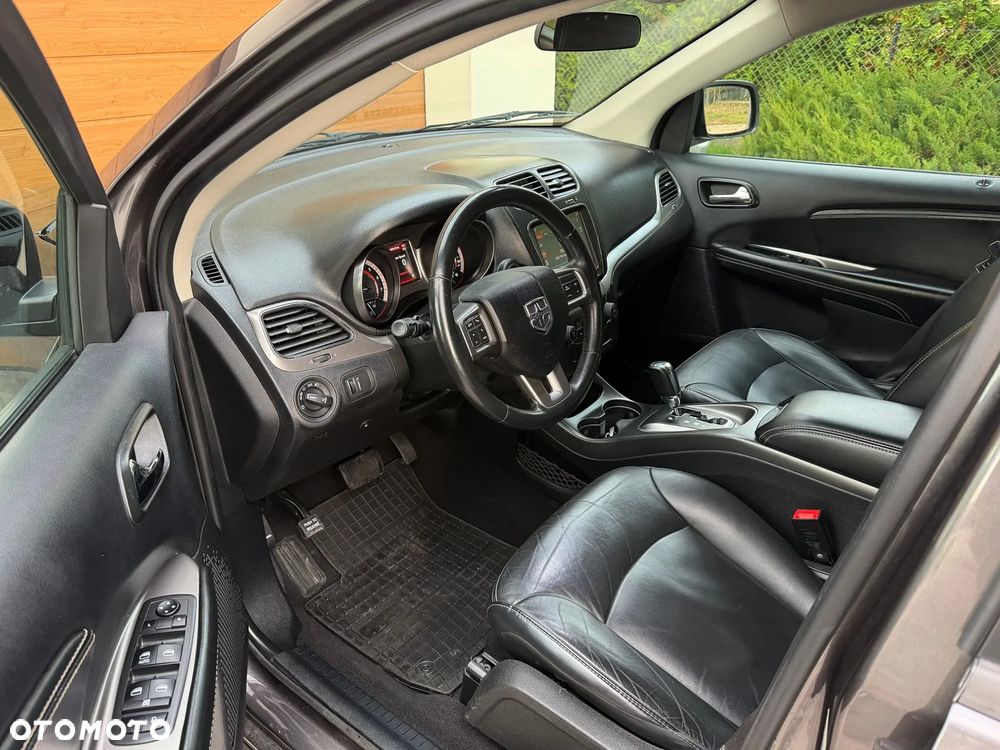 Dodge Journey - 9