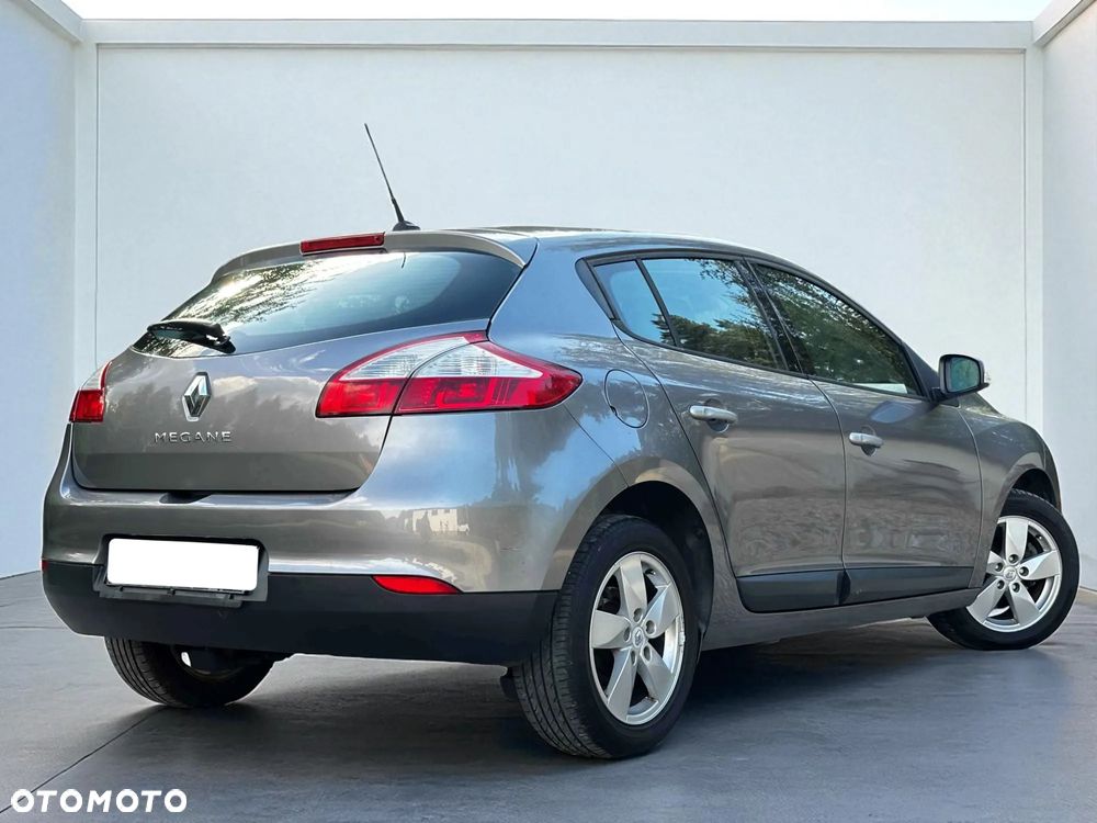 Renault Megane 1.6 16V 110 Dynamique - 13