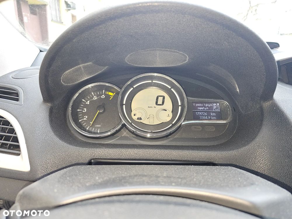 Renault Megane 2.0 140 CVT Luxe - 20