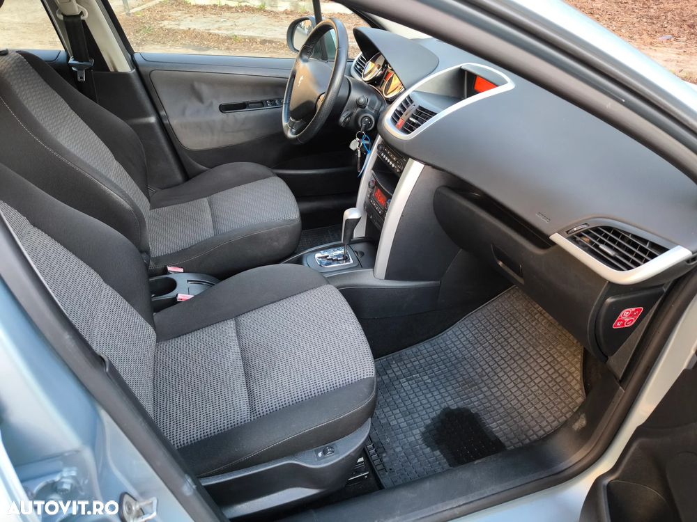 Peugeot 207 SW 120 VTi Automatik Premium - 11