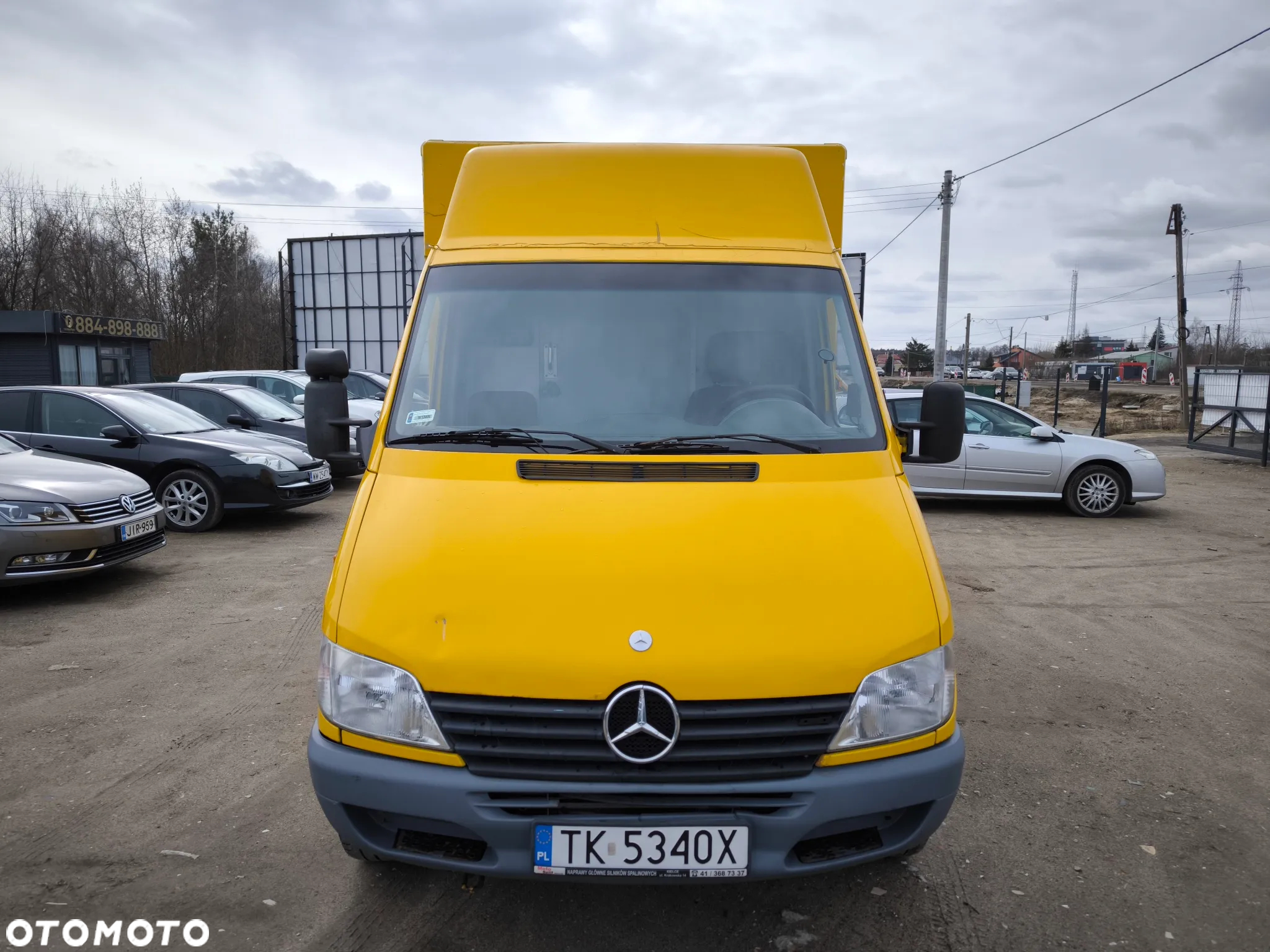 Mercedes-Benz Sprinter - 2