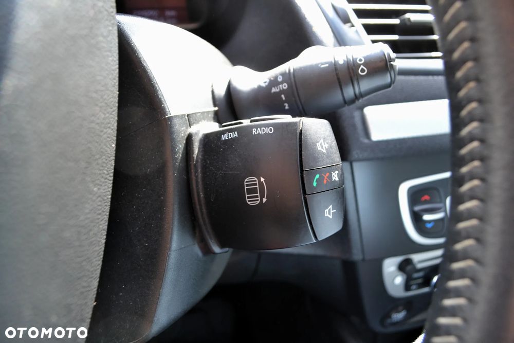Renault Megane 1.6 16V 110 Dynamique - 21