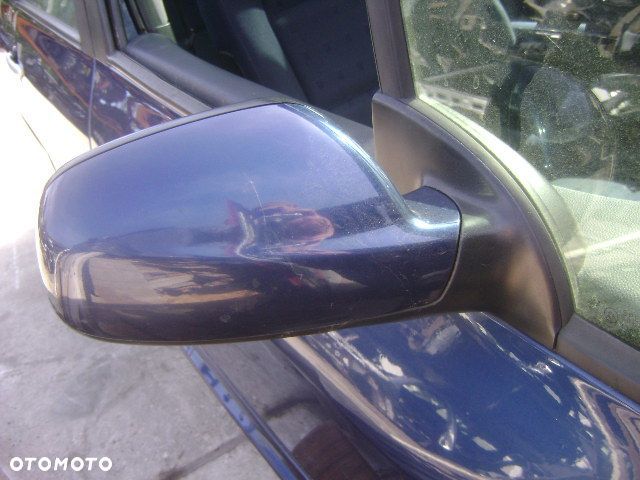 Peugeot 307  lusterko prawe  EGED - 1