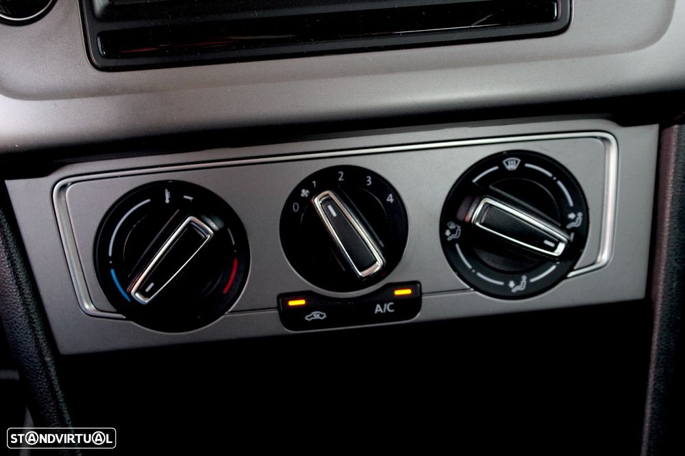 VW Polo 1.0 Lounge - 14