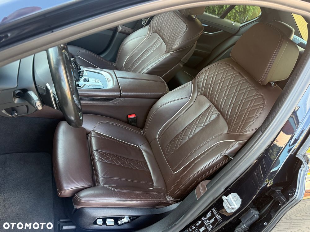 BMW Seria 7 750d xDrive sport - 11