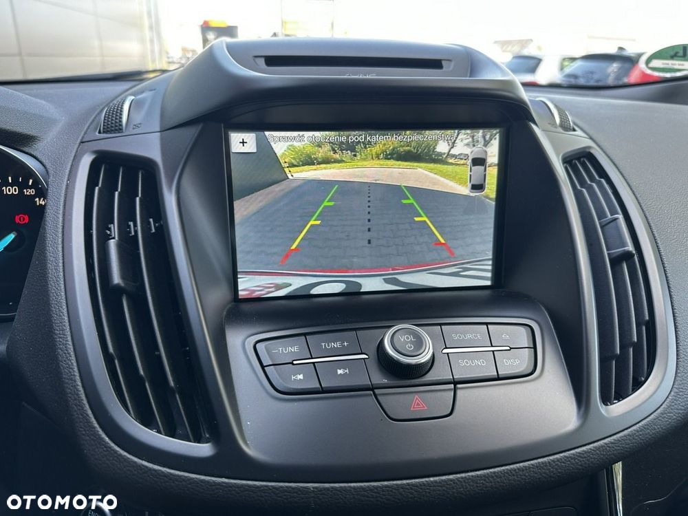 Ford Kuga - 19