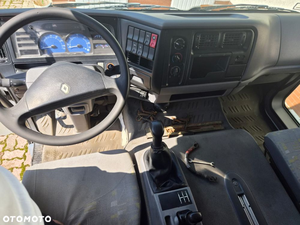 Renault MIDLUM E3 7.5t - 7