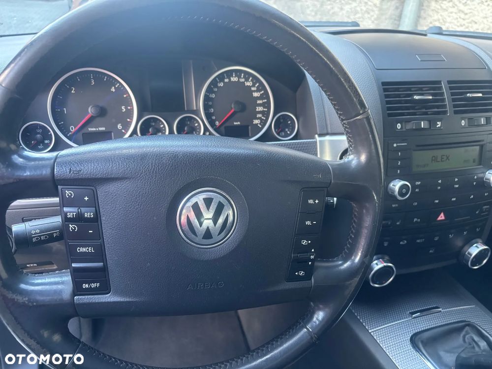 Volkswagen Touareg 3.0 V6 TDI - 12