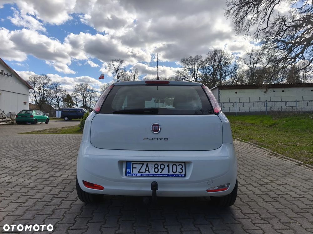 Fiat Punto 2012 1.2 Easy - 10
