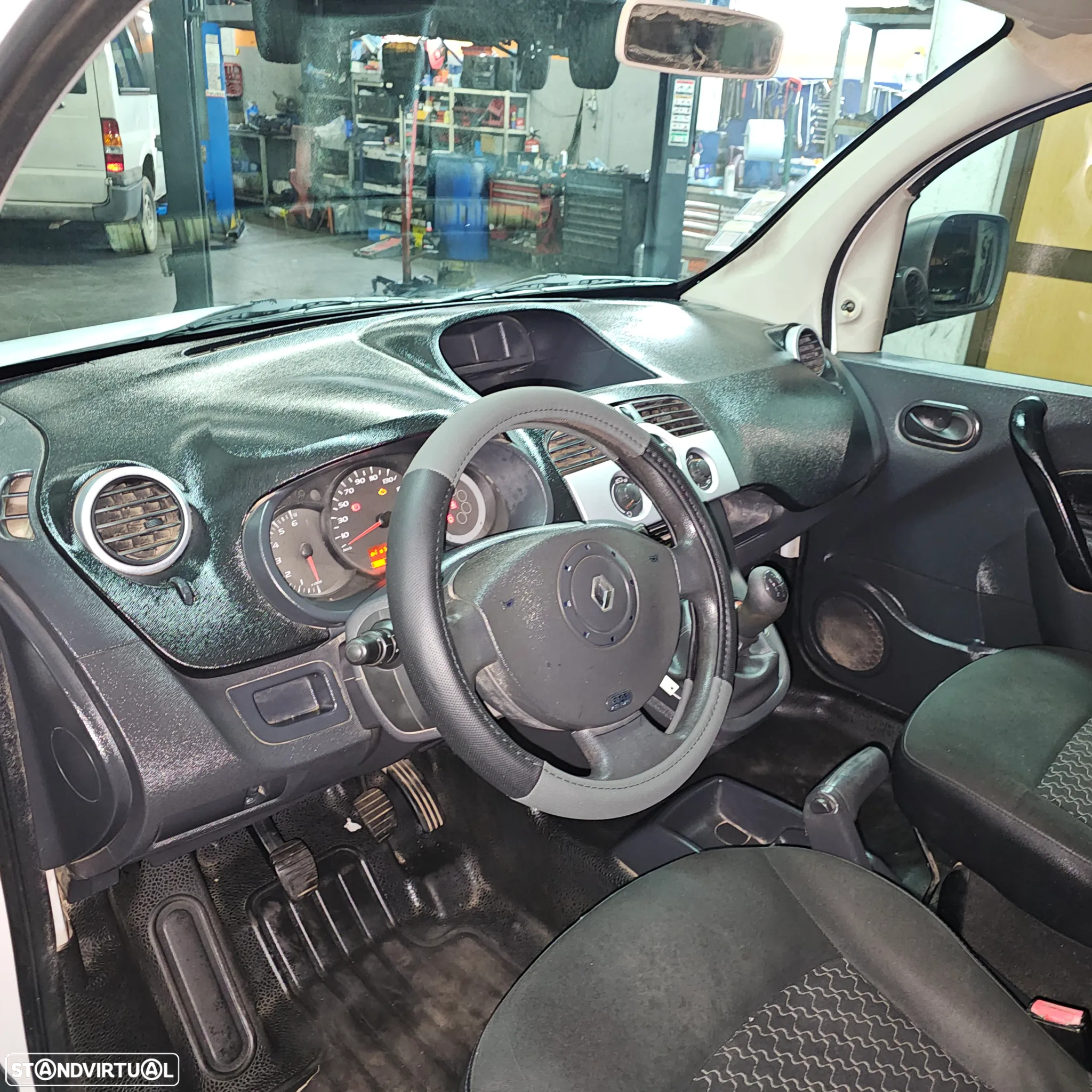 Renault Kangoo 1.5 dCi Luxe - 23