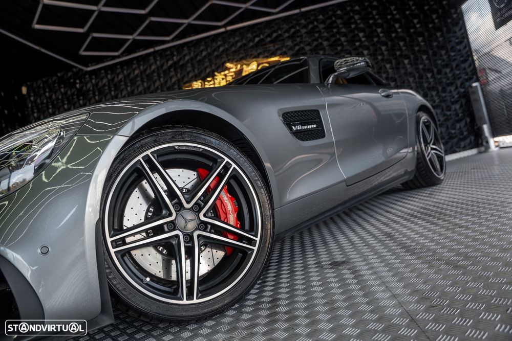 Mercedes-Benz AMG GT - 22