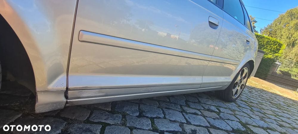 Audi A3 2.0 TDI DPF Ambiente - 4