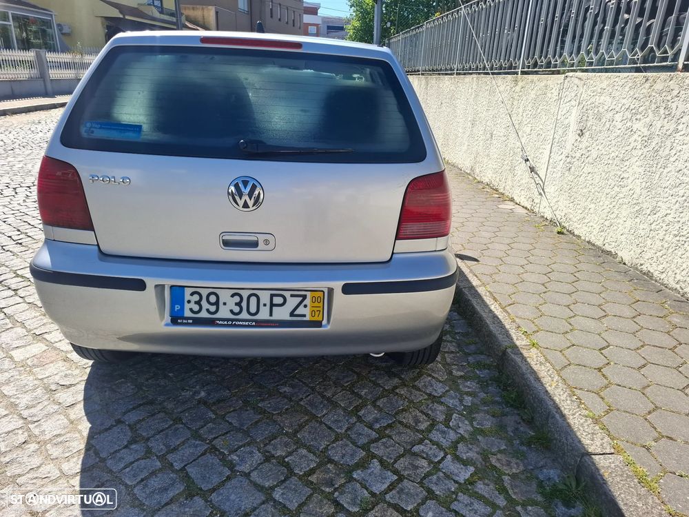 VW Polo - 2
