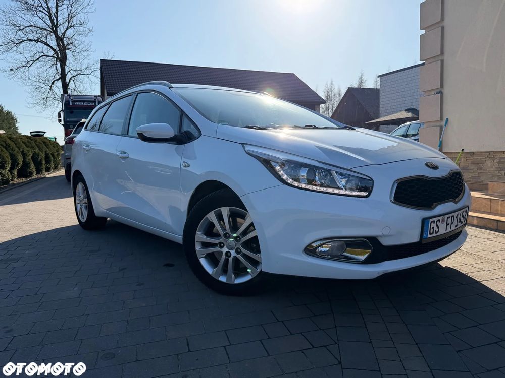 Kia Ceed 1.6 GDI Spirit - 17