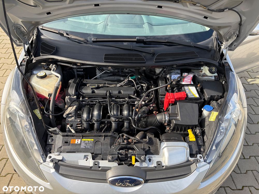 Ford Fiesta 1.25 Viva - 31