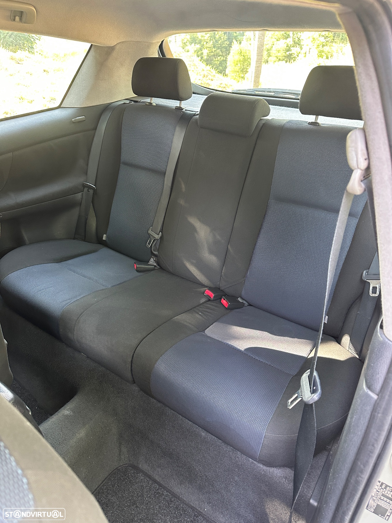 Toyota Corolla 1.4 D-4D - 7