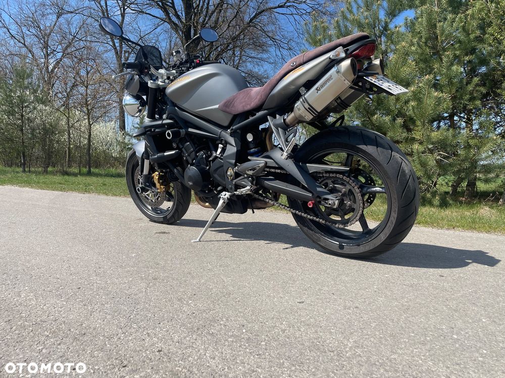 Triumph Street Triple - 3
