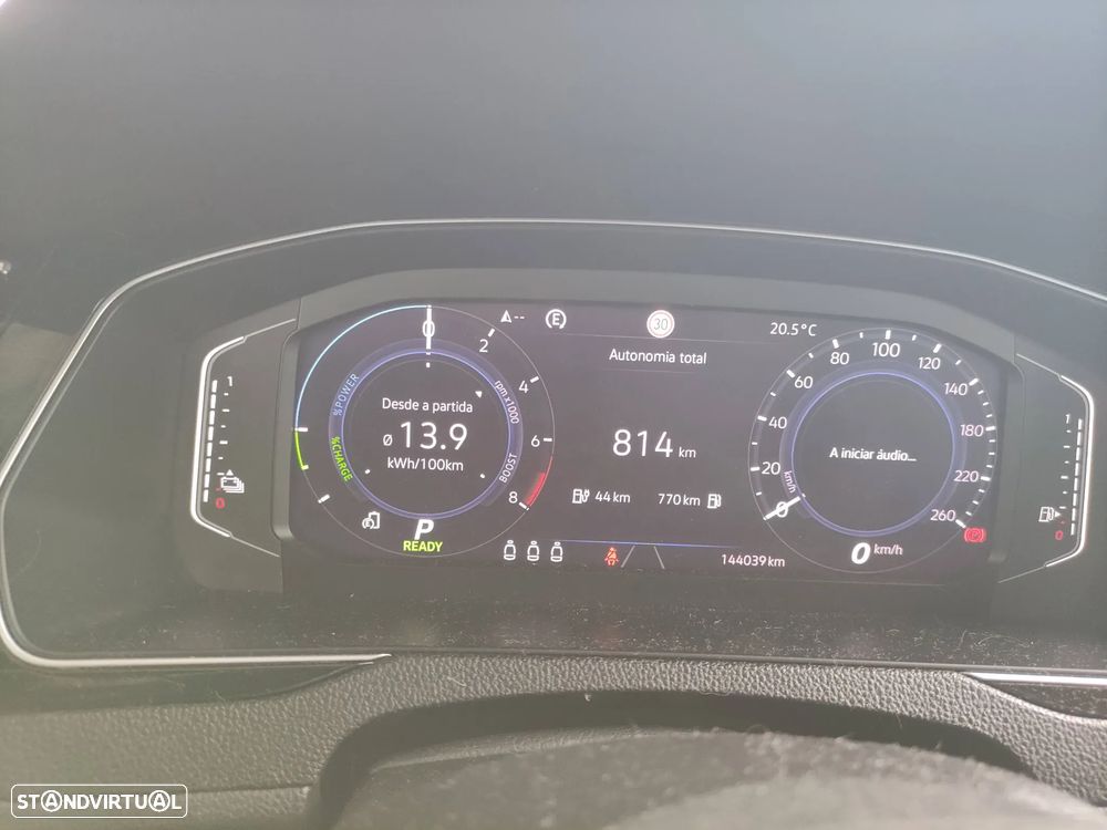VW Passat Variant - 2