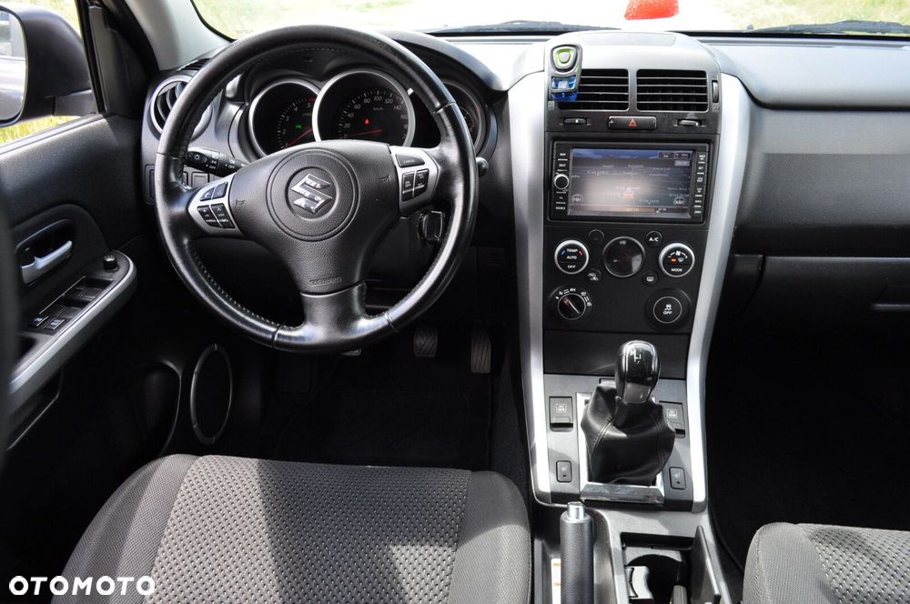 Suzuki Grand Vitara - 9