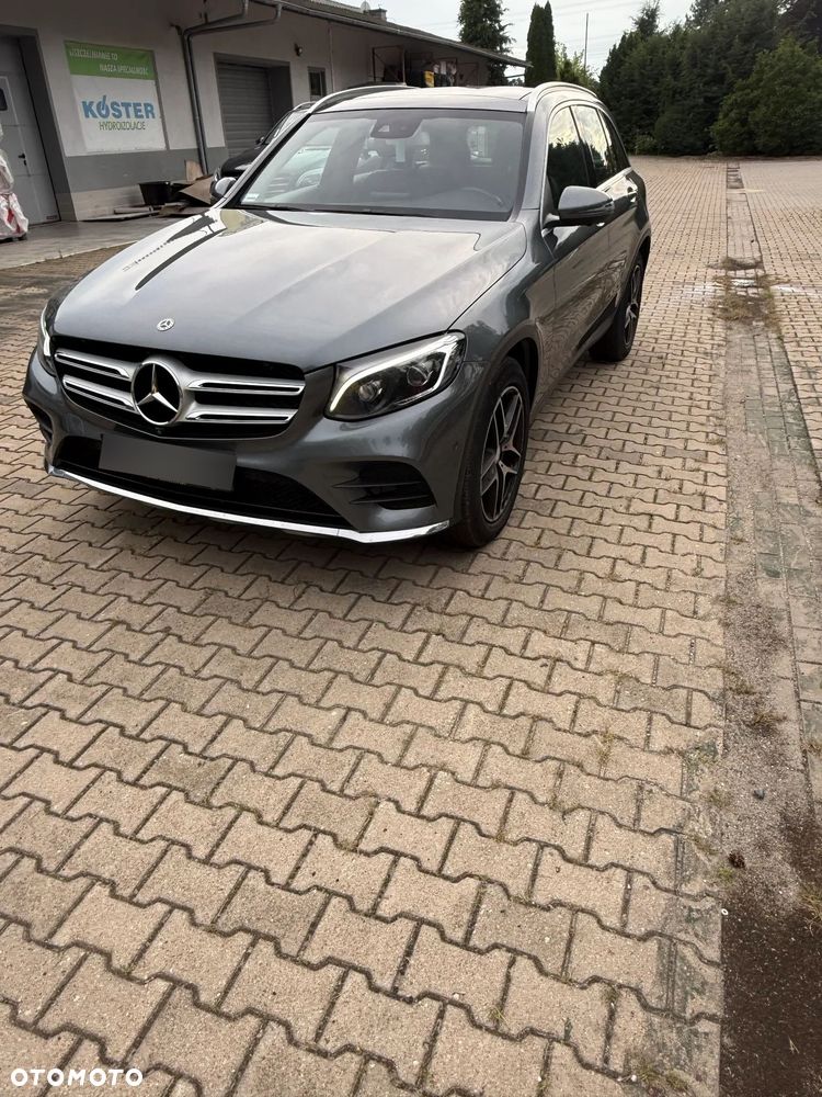 Mercedes-Benz GLC - 2