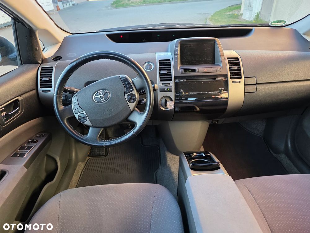 Toyota Prius 1.5 VVT-i Prestige - 19