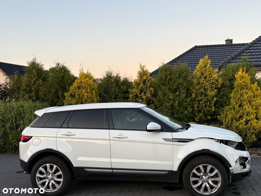 Land Rover Range Rover Evoque TD4 SE Dynamic - 5
