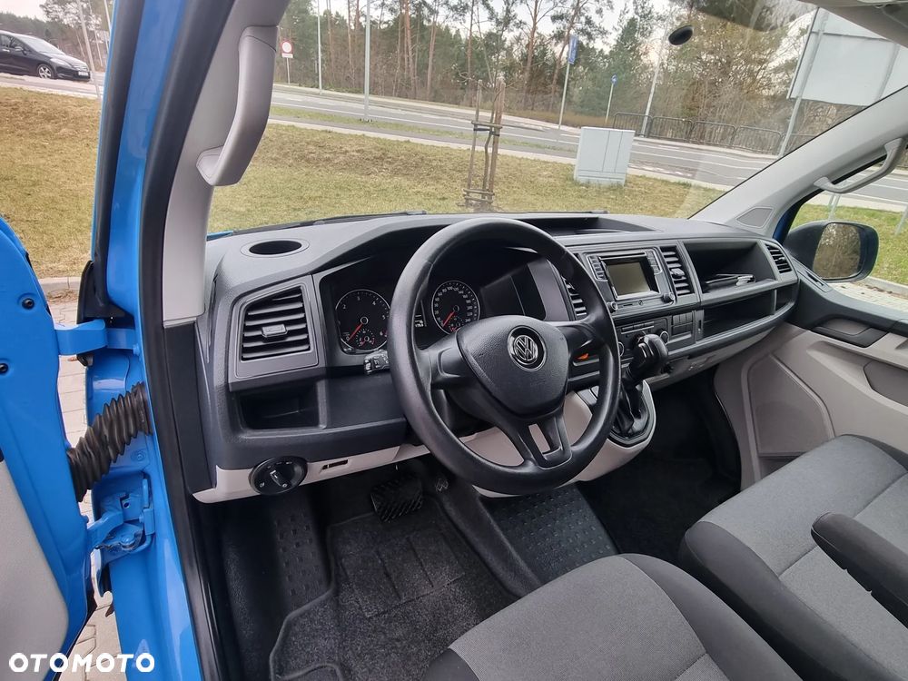 Volkswagen Transporter - 14