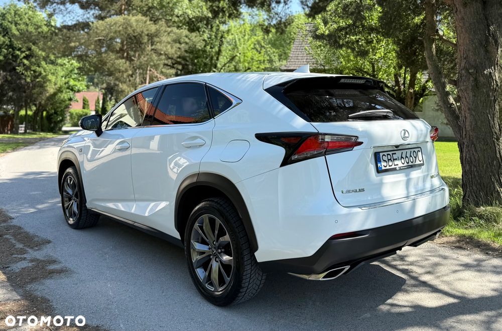 Lexus NX 200t F Sport AWD - 10