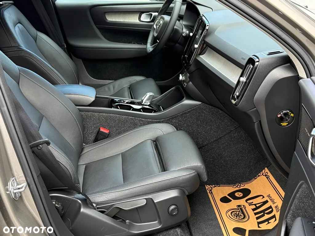 Volvo XC 40 B4 B Geartronic Inscription - 24