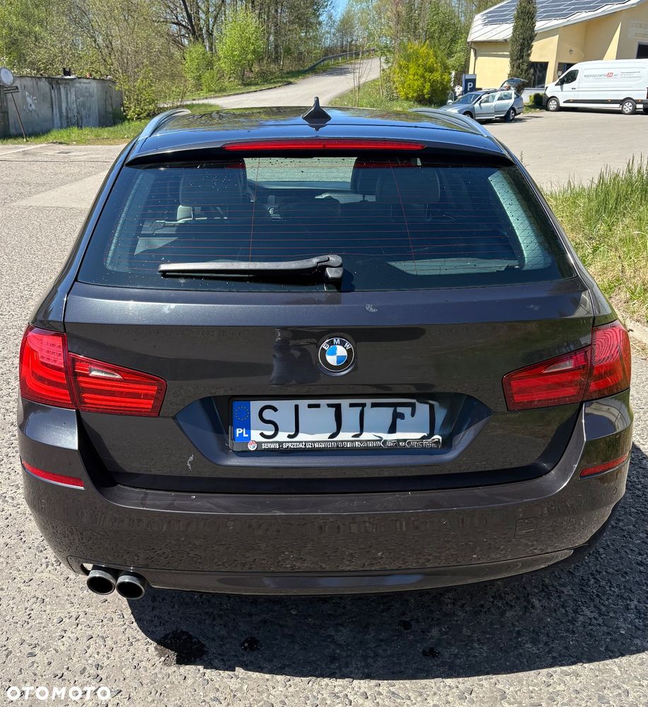 BMW Seria 5 520d - 2
