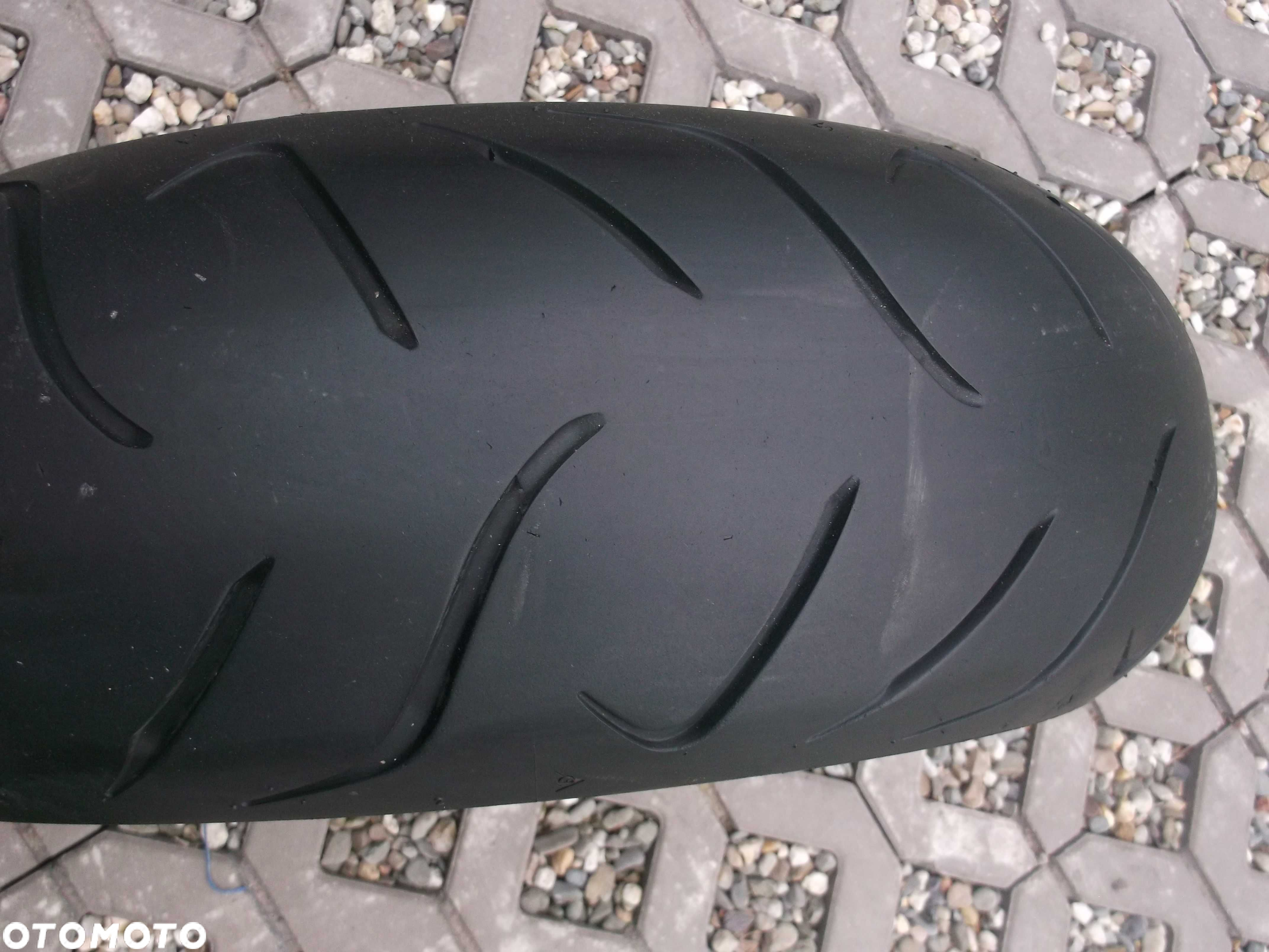 opona 190/50ZR17	 Dunlop Sportmax Roadsmart II dot0416 3,3mm - 3