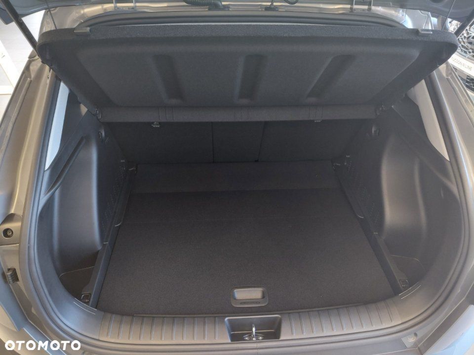 Hyundai Kona - 12