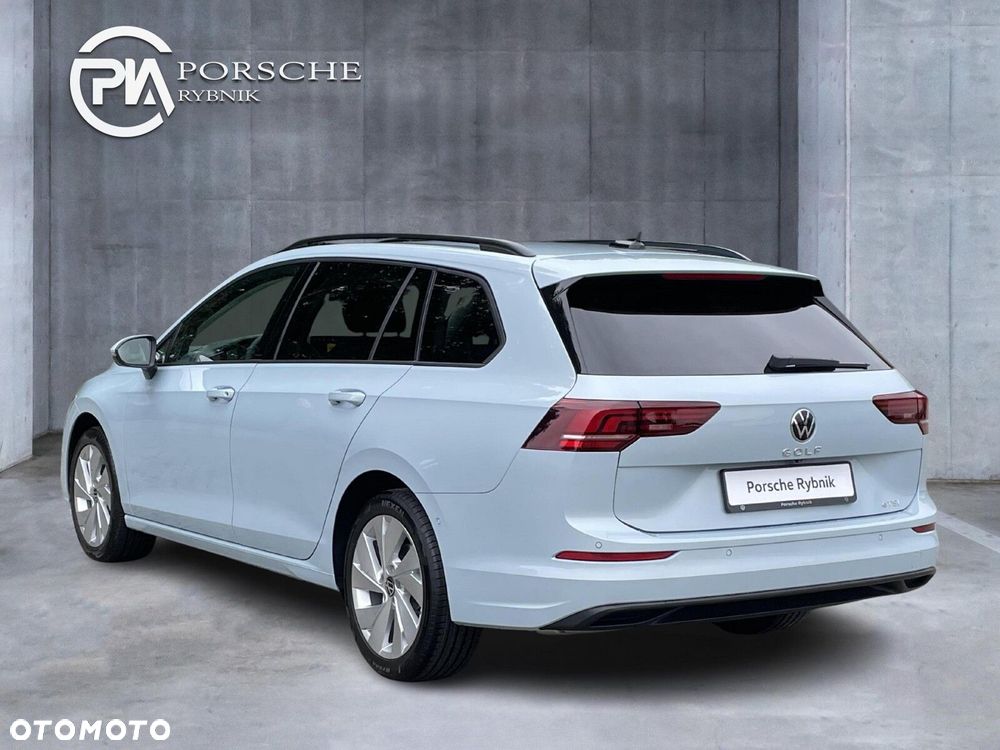 Volkswagen Golf - 3