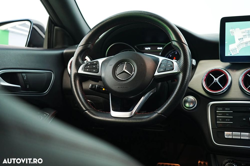 Mercedes-Benz CLA 180 7G-DCT AMG Line - 6