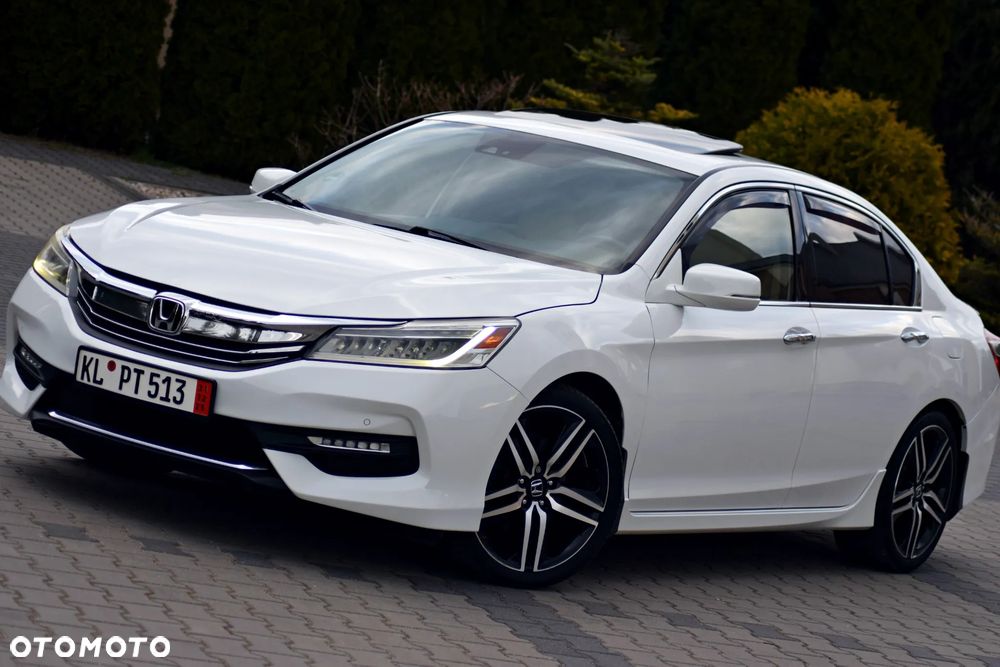 Honda Accord - 2