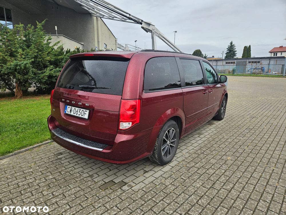 Dodge Grand Caravan 3.6 R/T - 2