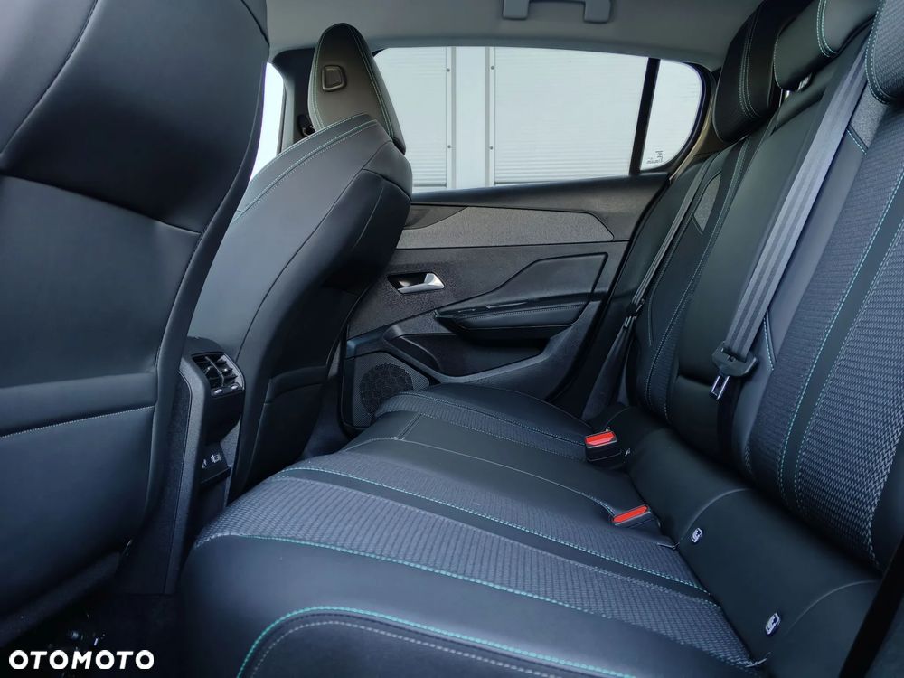 Peugeot 308 BlueHDi FAP 130 EAT8 Stop & Start Allure Pack - 36