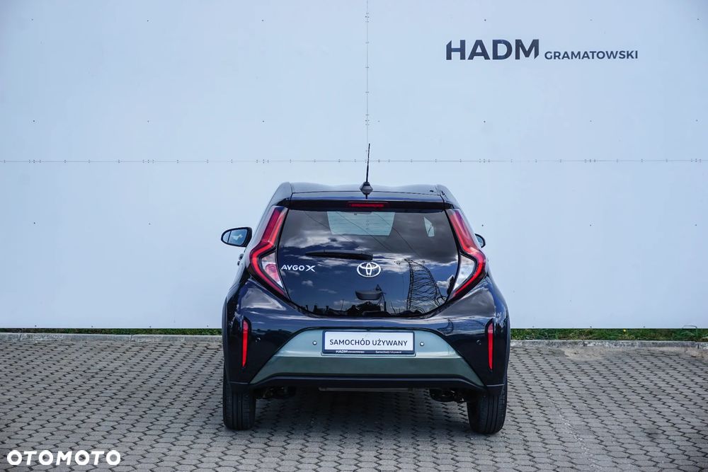Toyota Aygo X 1.0 VVT-i Executive CVT - 7