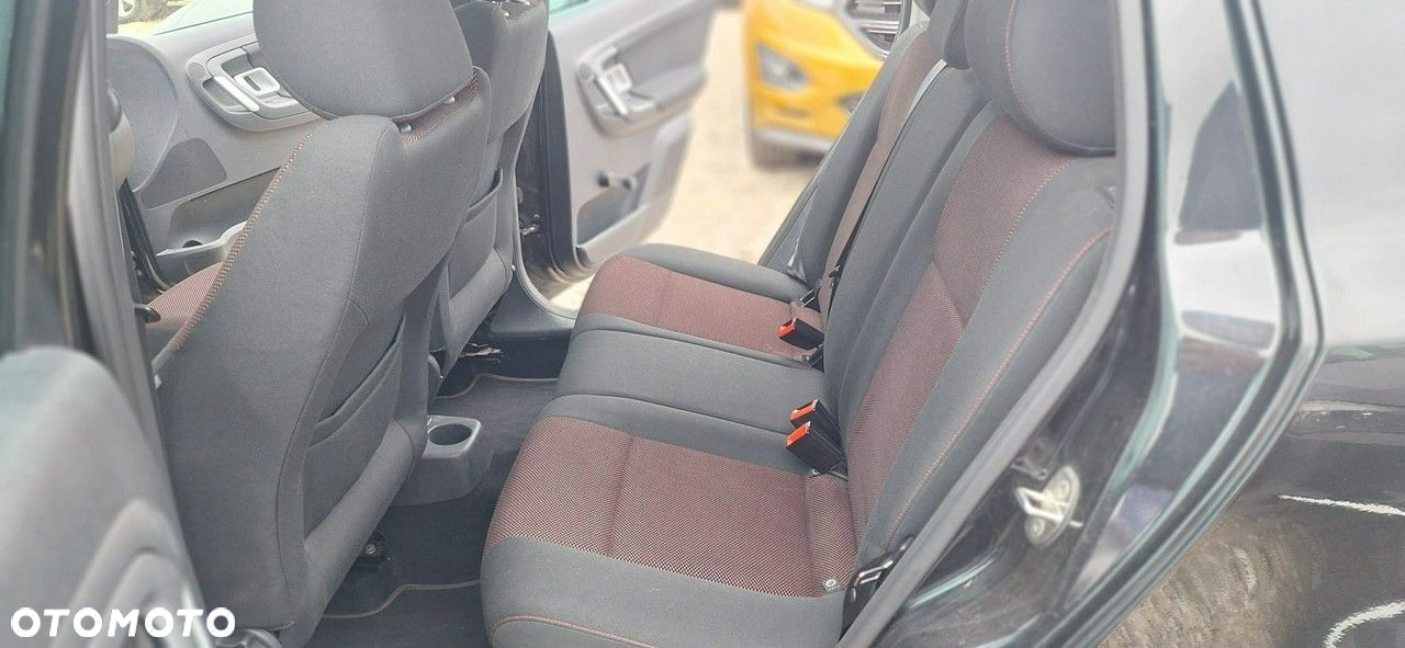 Skoda Fabia - 18