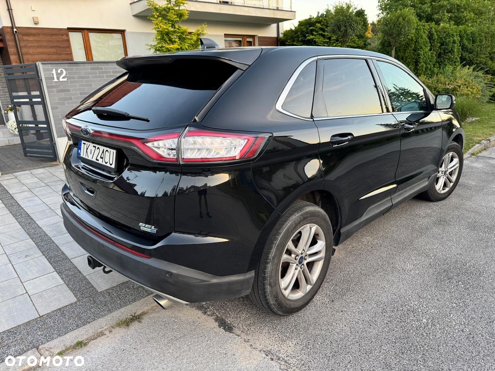 Ford Edge - 8