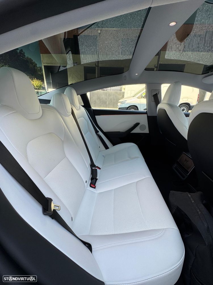 Tesla Model 3 Long Range Tração Integral Premium - 20