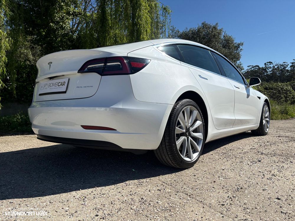 Tesla Model 3 Long Range AWD Dual Motor - 36