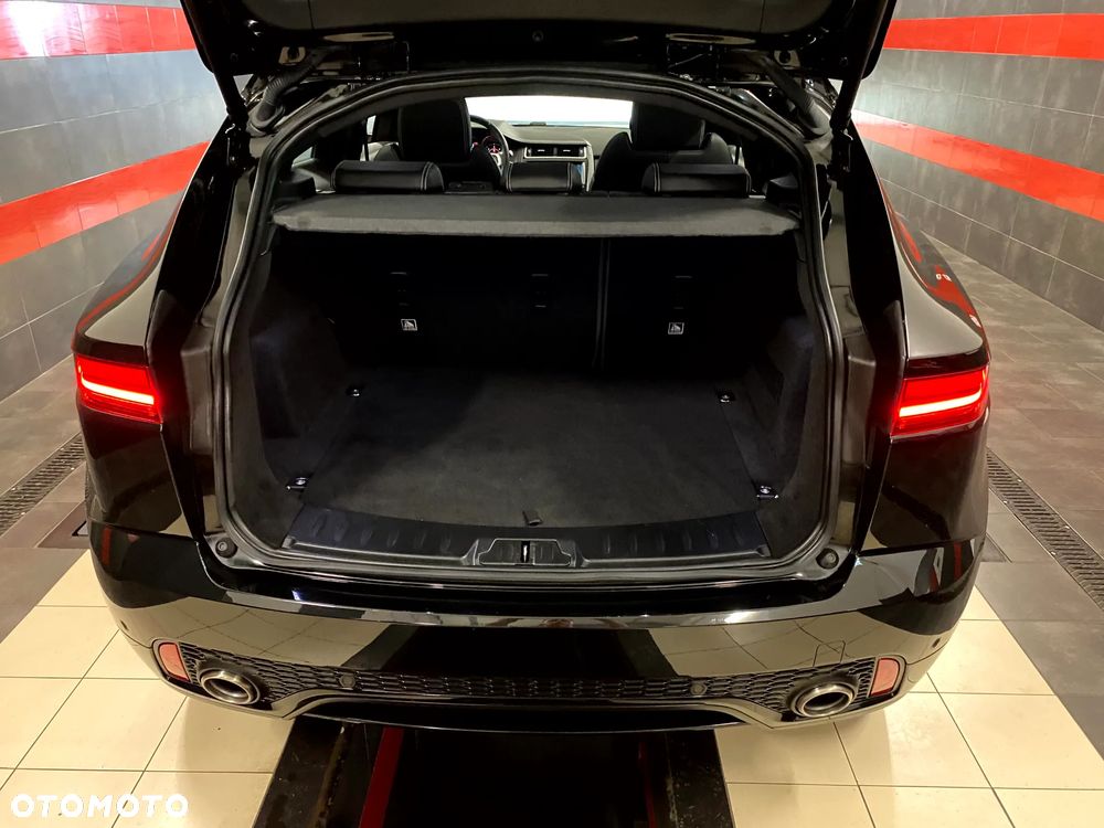 Jaguar E-Pace D150 R-Dynamic S - 22