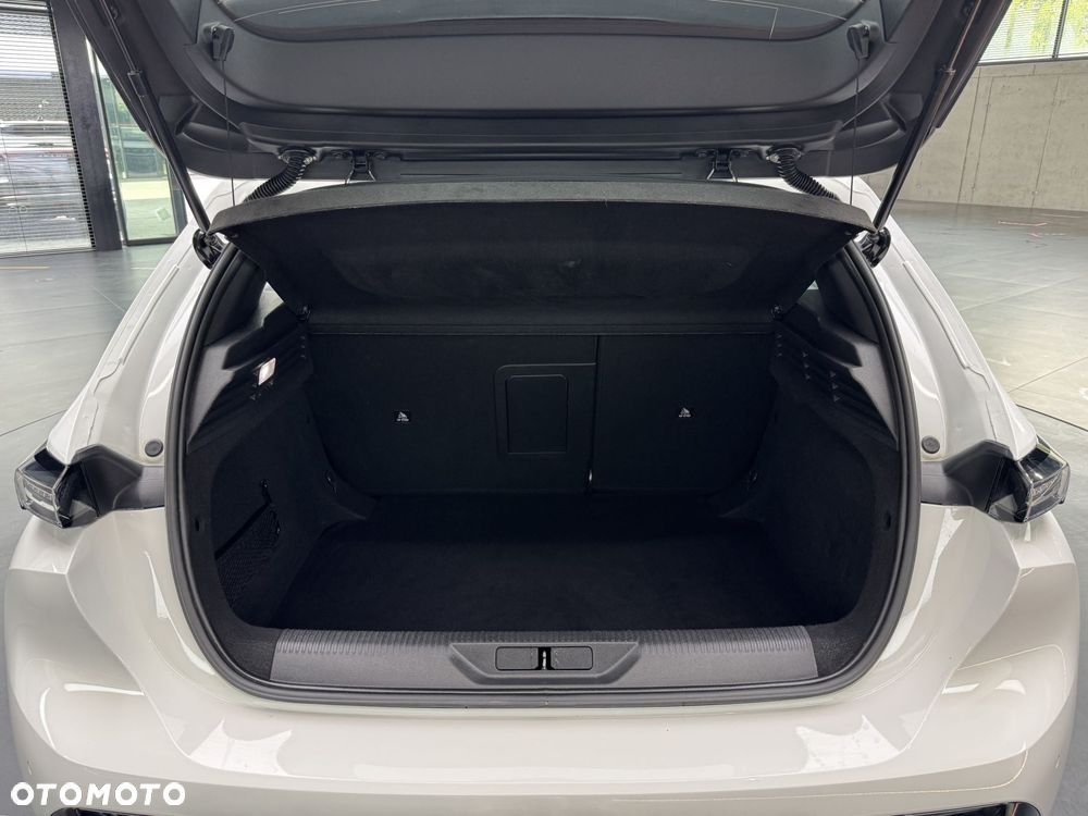 Peugeot 308 1.5 BlueHDi Allure S&S - 19
