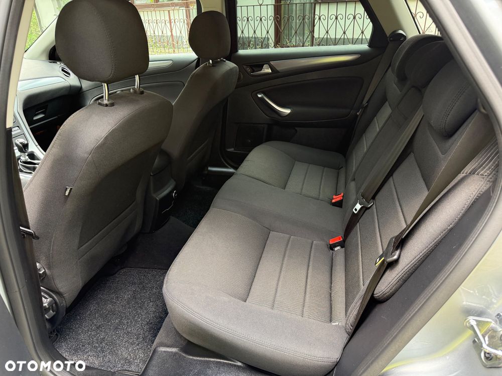 Ford Mondeo 2.0 TDCi Titanium S - 10