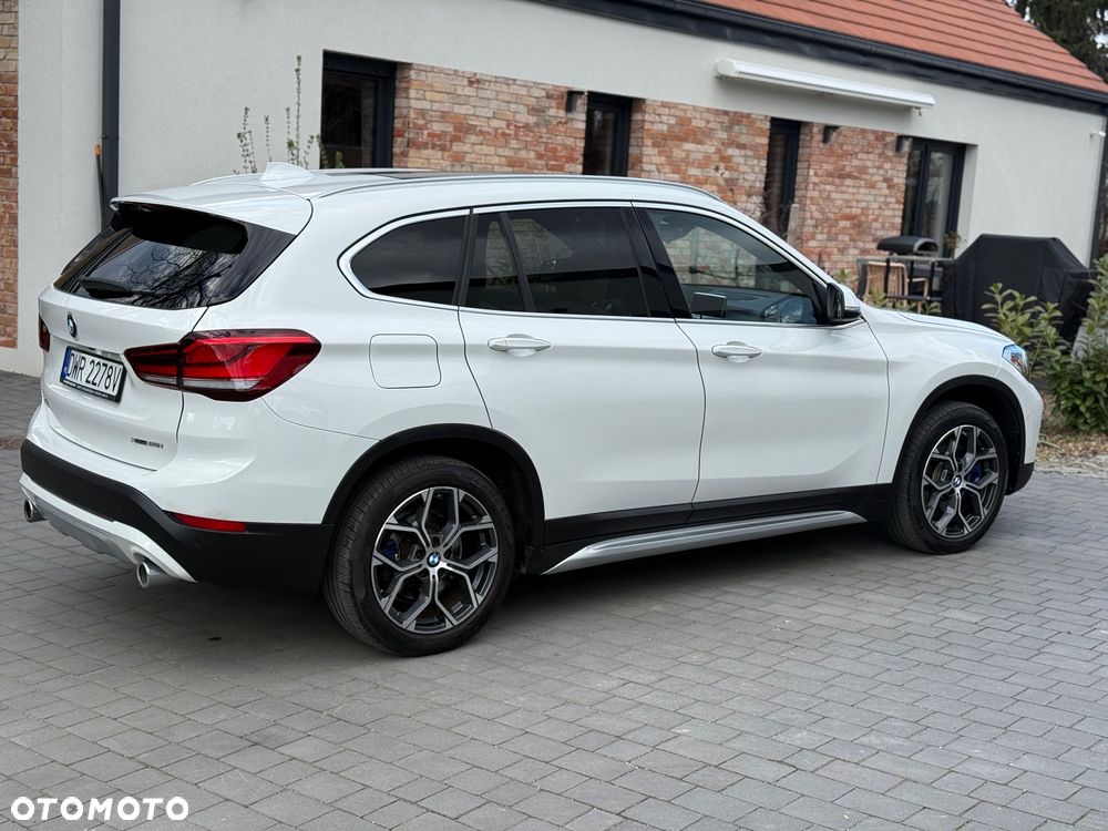 BMW X1 xDrive25i GPF xLine sport - 8