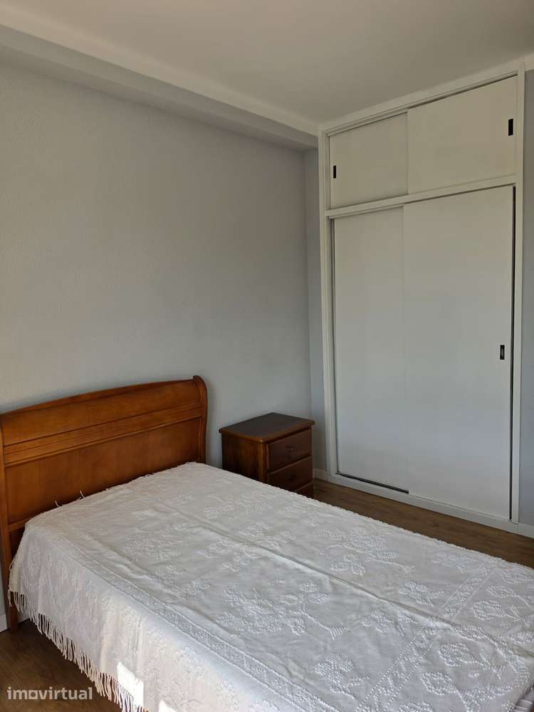 QUARTO individual a estudante feminina – Viana do Castelo - Grande imagem: 2/7