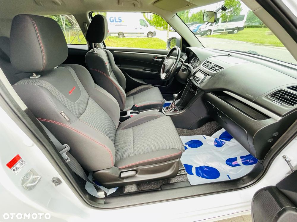 Suzuki Swift - 14