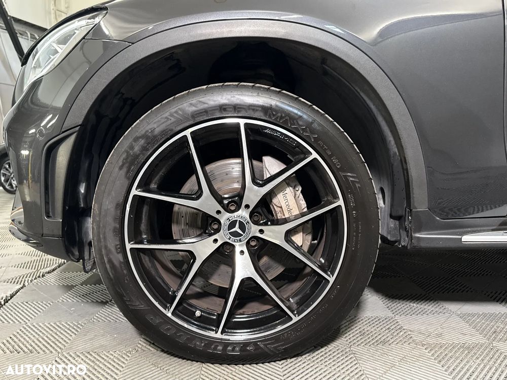 Mercedes-Benz GLC Coupe 300 de 4Matic 9G-TRONIC - 14
